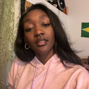 Meet your Posher, Joycelyn